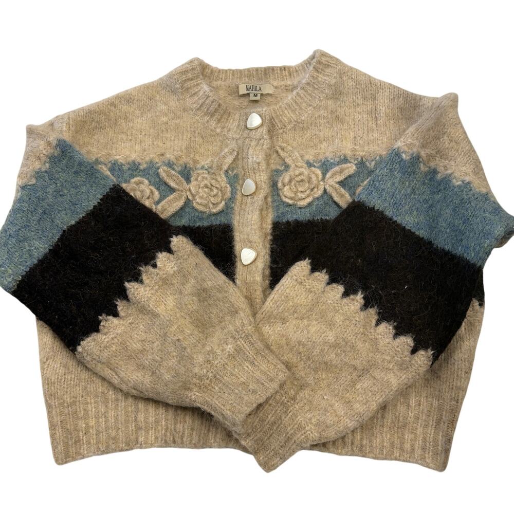 Anthropologie Mahila Cropped Chunky Cream/Blue Floral Beaded Sweater Size M